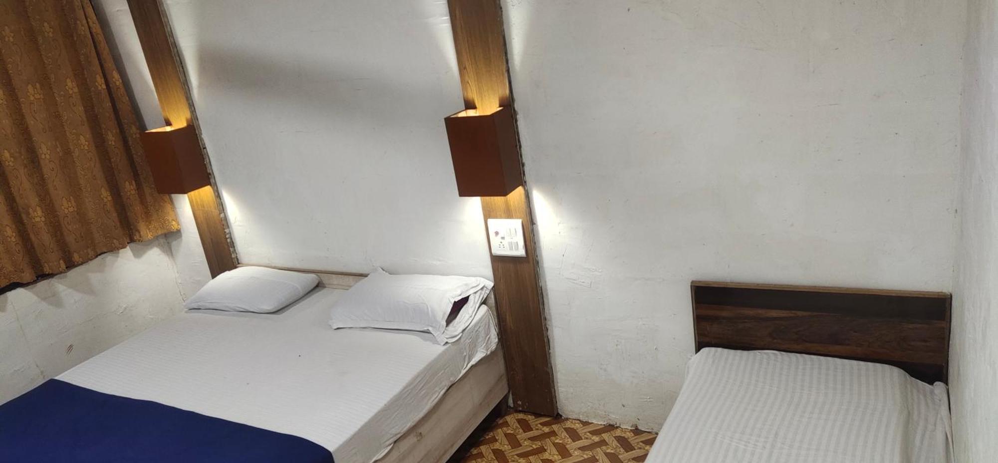 Hotel Hilltone- Matheran Εξωτερικό φωτογραφία