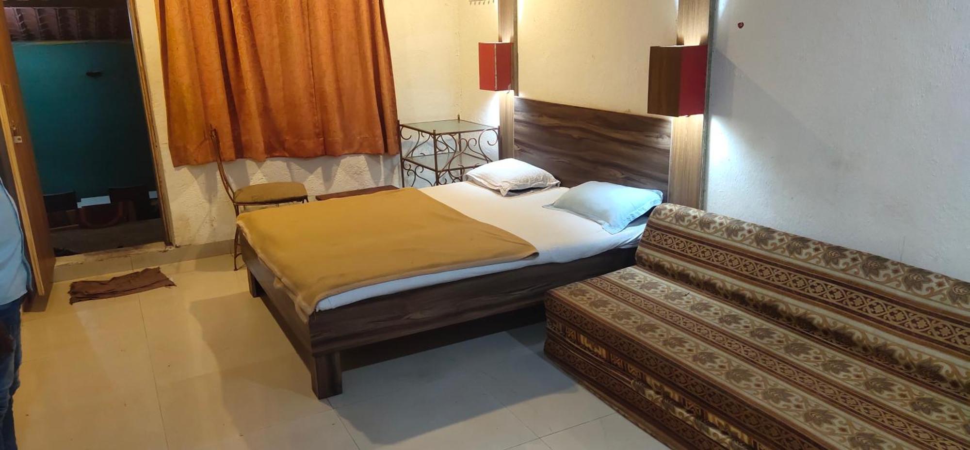Hotel Hilltone- Matheran Εξωτερικό φωτογραφία